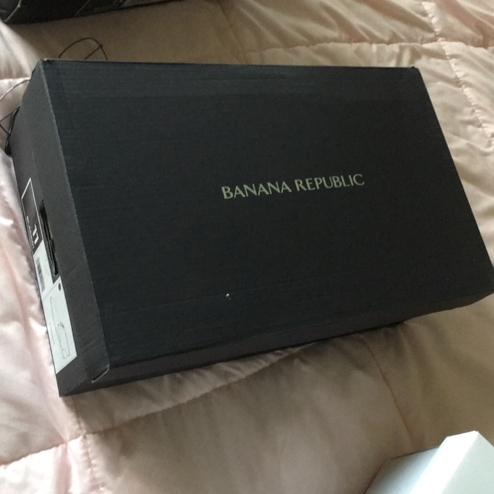 Banana republic shoes